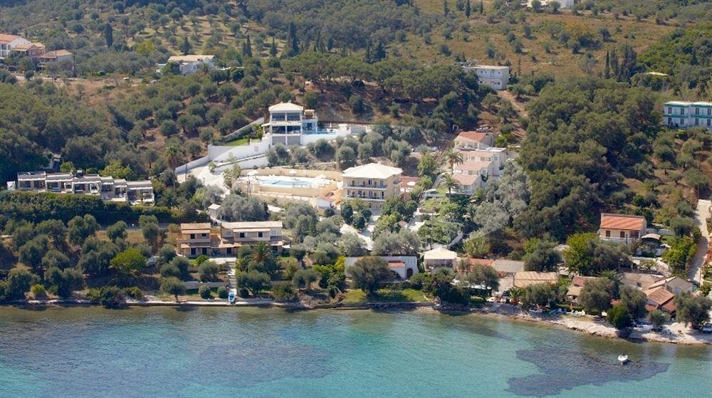 Ionian Eye Design Studios & Spa Mesongi Luaran gambar